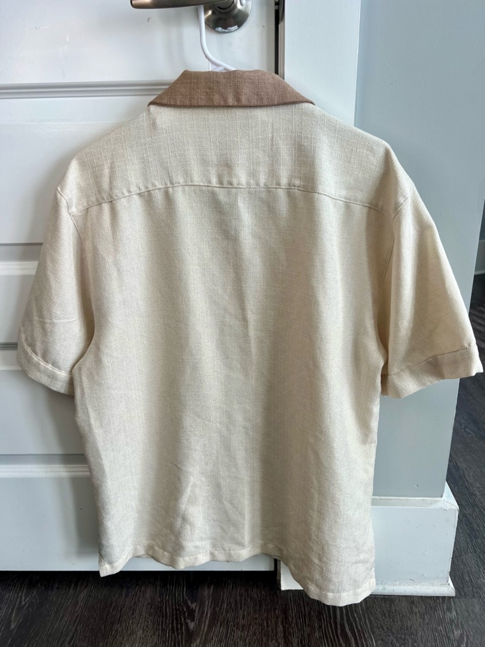 Malibu by Drill Clothing Co. Cream & Tan Short-Sleeve Button-Down Shirt - Picture 5 of 6